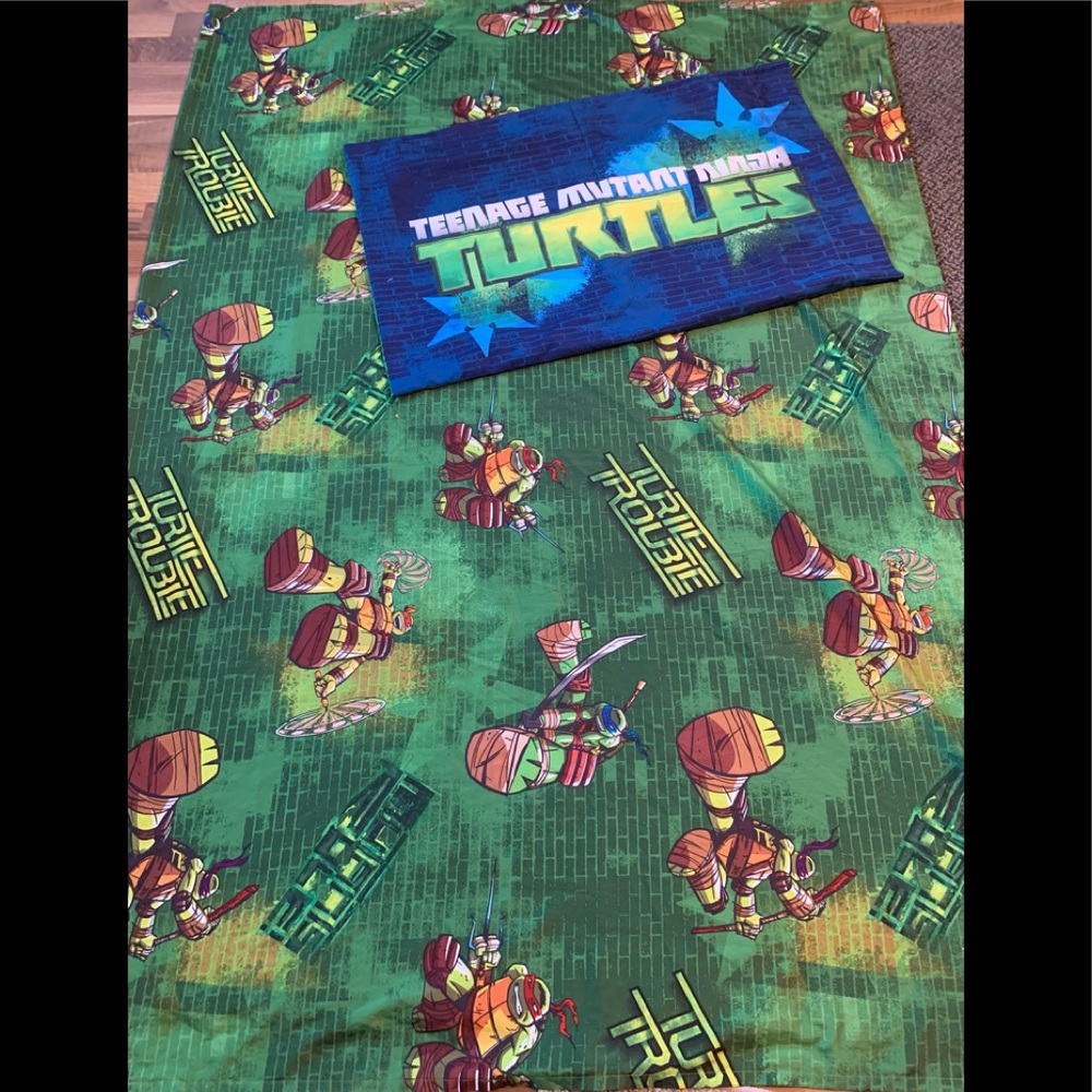 Nickelodeon Teenage Mutant Ninja Turtles Twin Flat Sheet and Pillow Case Craft
